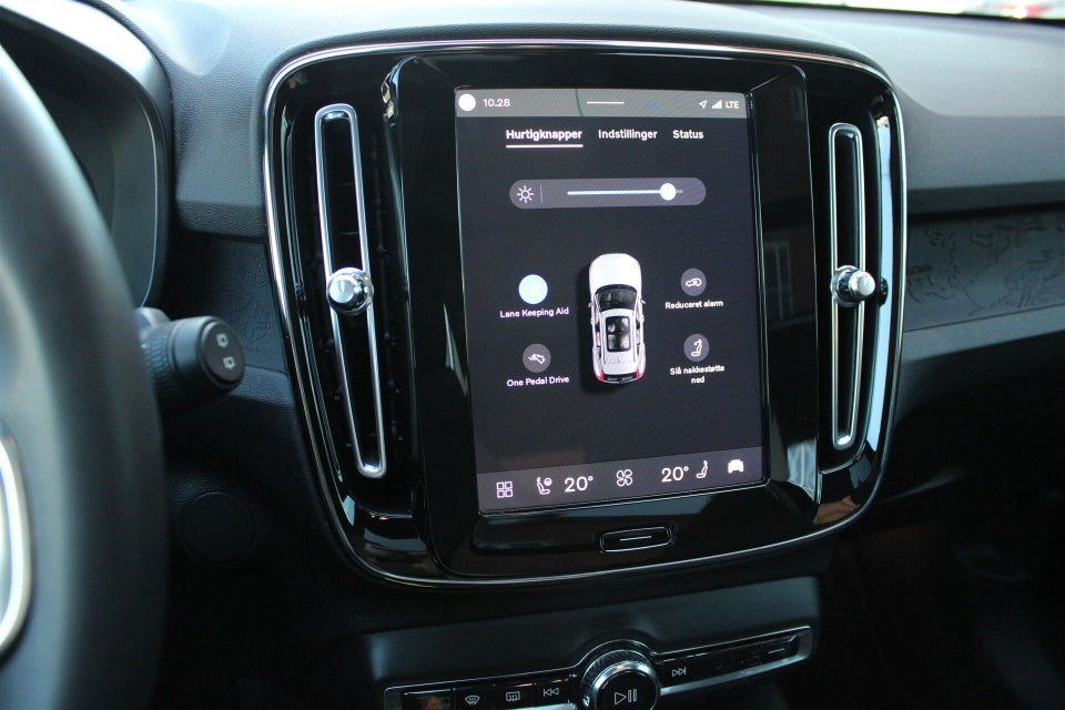 Volvo XC40 P8 ReCharge Twin Ultimate 5d