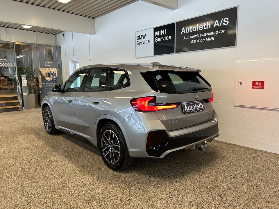 BMW iX1 xDrive30 Fully Charged M-Sport 5d