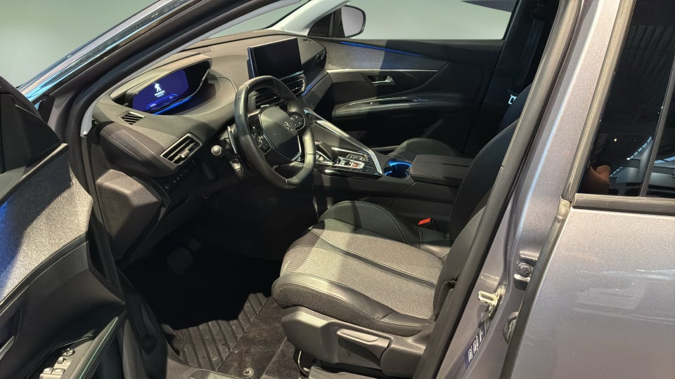 Peugeot 3008 1,6 Hybrid Allure Pack EAT8 5d