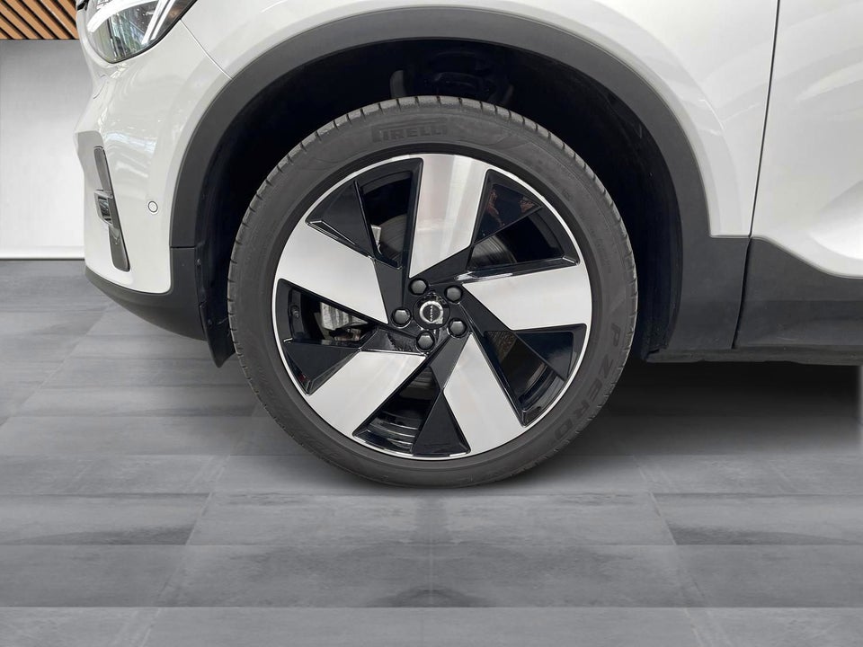 Volvo EX40 Twin Ultra 5d