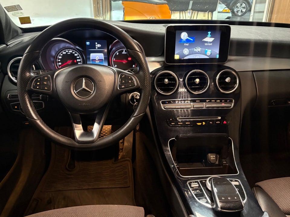 Mercedes C220 2,2 BlueTEC Avantgarde stc. aut. 5d