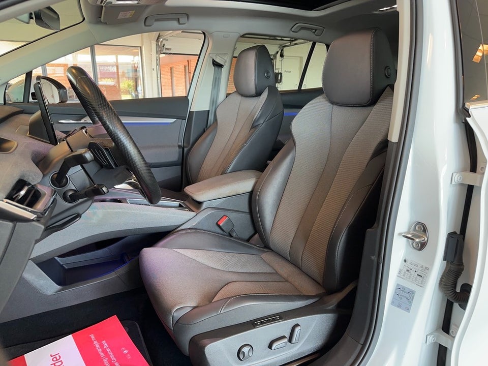 Skoda Enyaq 80 iV Loft 5d