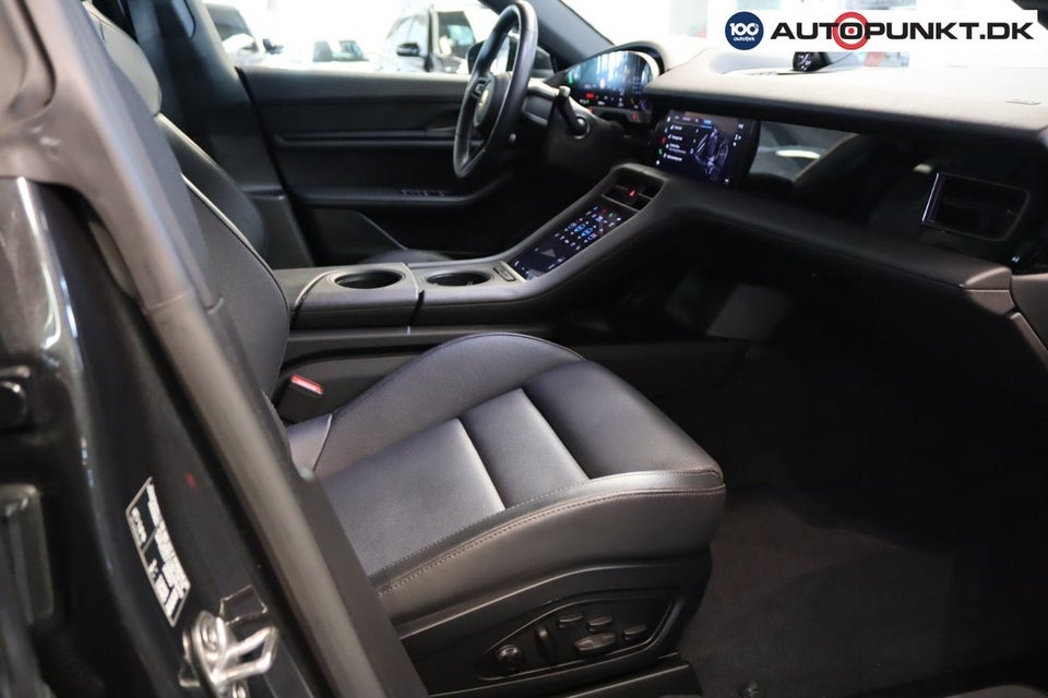 Porsche Taycan 4S Performance+ 4d