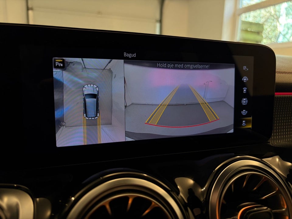 Mercedes EQB300 AMG Line 4Matic 5d