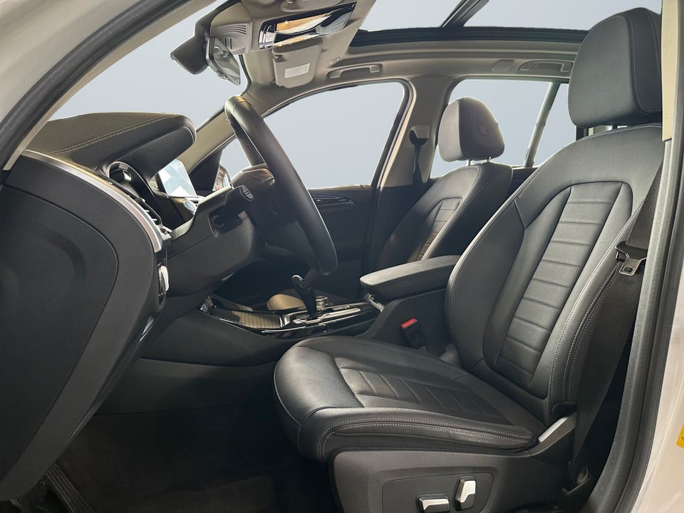 BMW iX3 Inspiring 5d