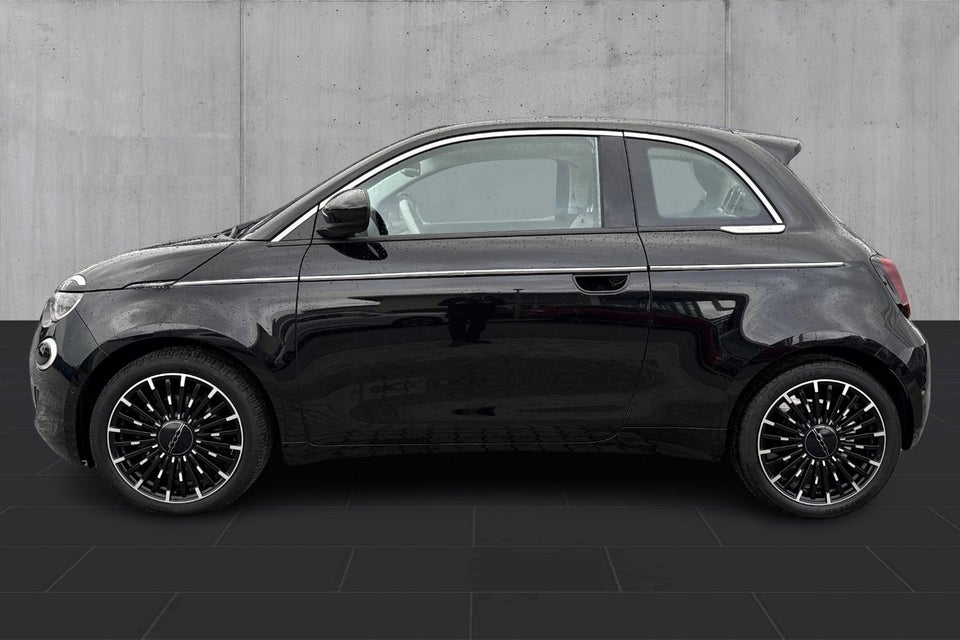 Fiat 500e 42 la Prima by Bocelli 3d