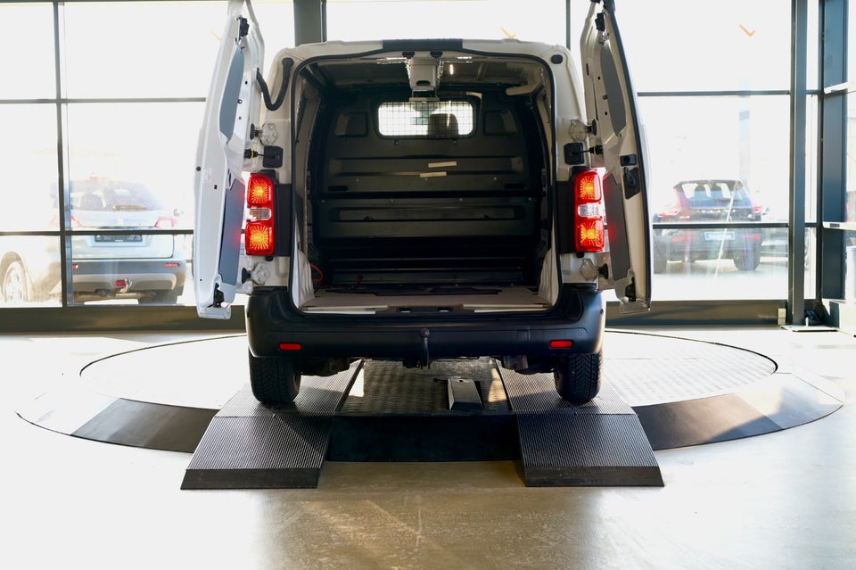 Peugeot Expert 1,6 BlueHDi 115 L2 Plus Van