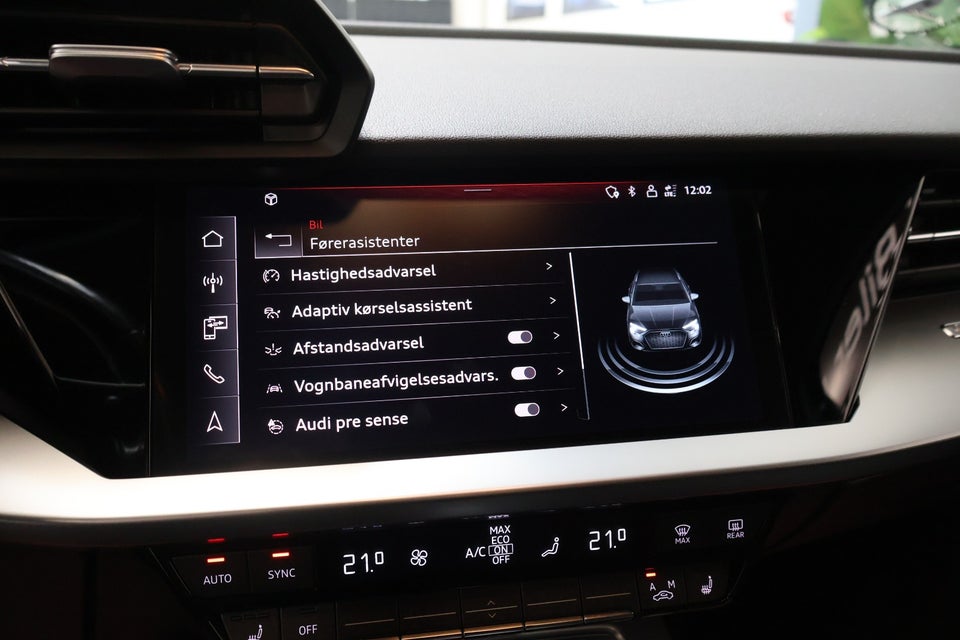 Audi A3 40 TFSi e Sportback S-tr. 5d