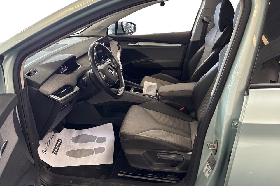 Skoda Enyaq 60 iV Loft 5d