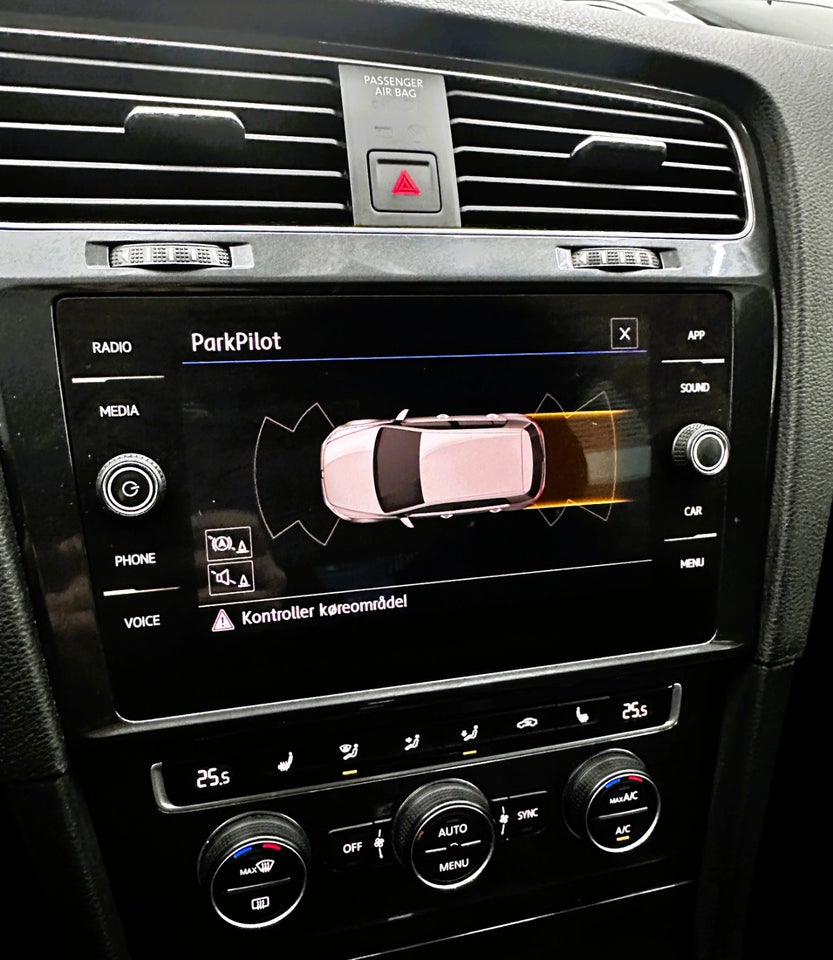 VW Golf VII 1,4 TSi 125 Comfortline DSG 5d