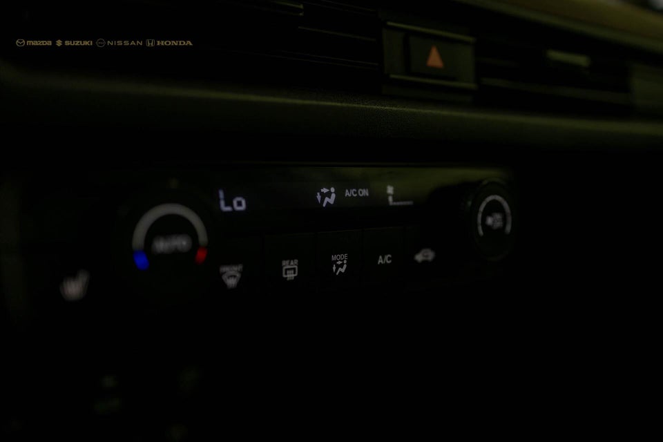 Honda e Advance 5d