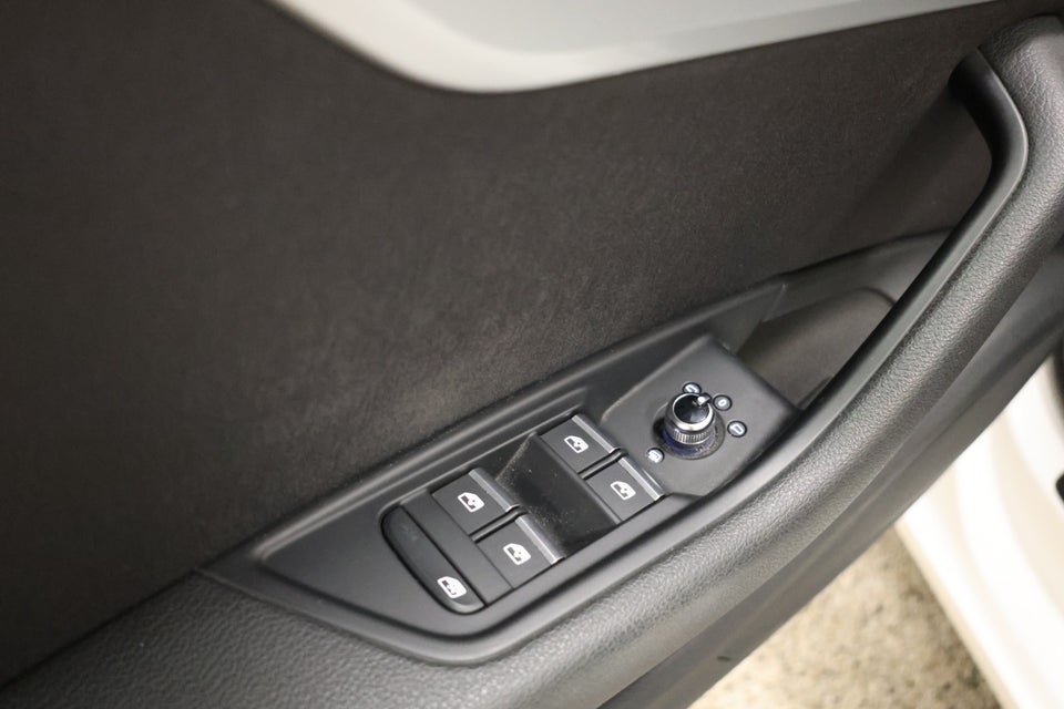 Audi A4 2,0 TFSi 190 S-tr. 4d