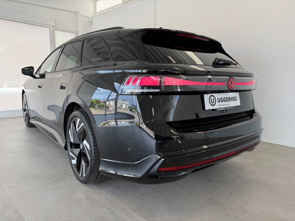 VW ID.7 86 Style S+ Tourer 5d