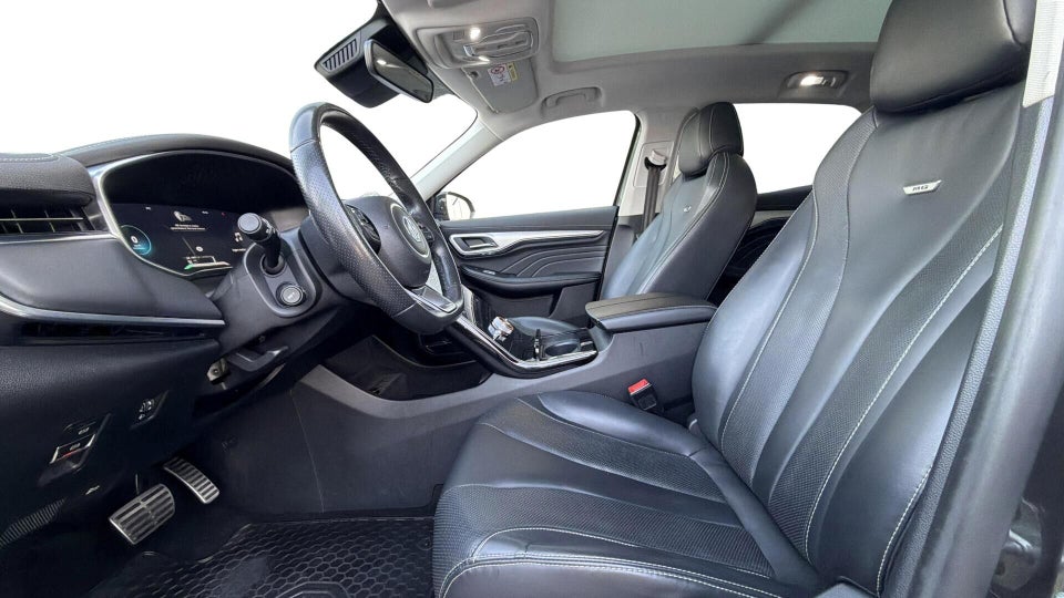 MG Marvel R Luxury 5d