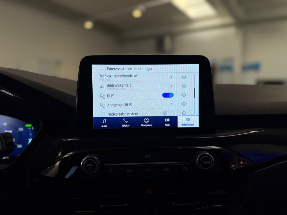 Ford Kuga 2,5 PHEV ST-Line X CVT 5d