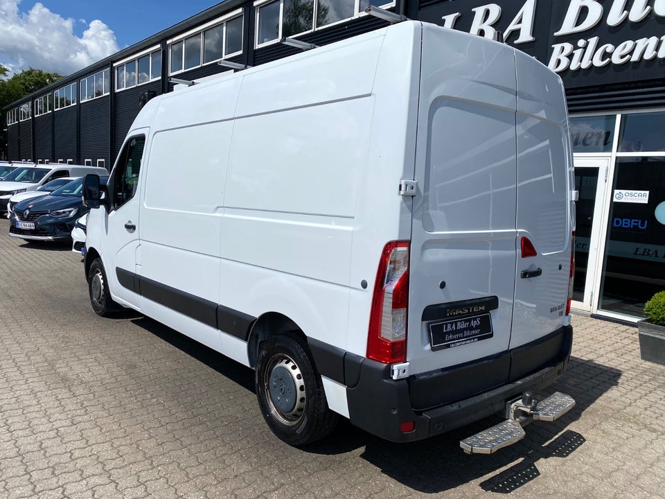 Renault Master IV T35 2,3 dCi 150 L2H2 Kassevogn aut.