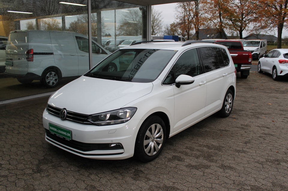 VW Touran 2,0 TDi 115 Highline DSG Van 5d