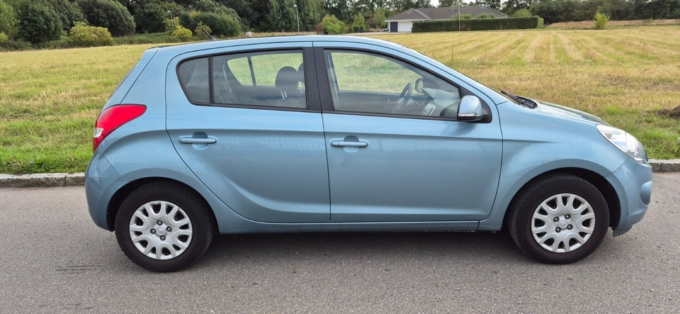 Hyundai i20 1,25 Comfort 5d