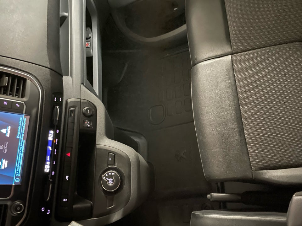 Peugeot Expert 2,0 BlueHDi 122 L3 Premium EAT8 Van