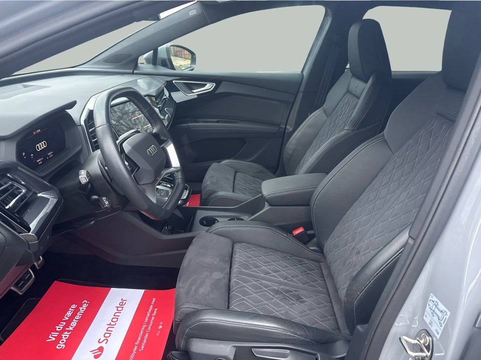 Audi Q4 e-tron 40 S-line 5d