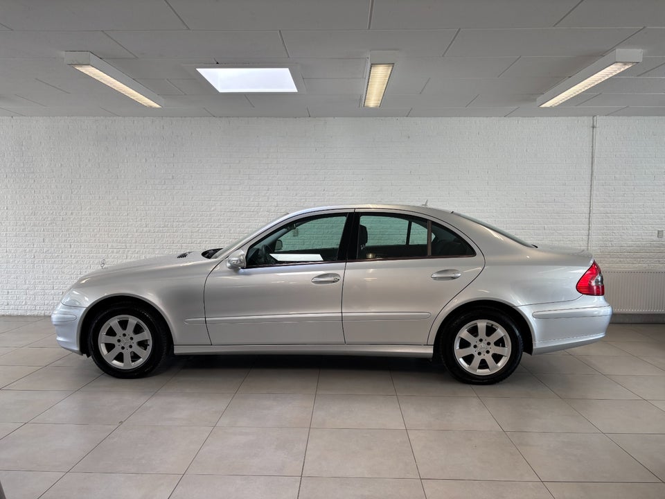 Mercedes E200 1,8 Kompressor Elegance aut. 4d