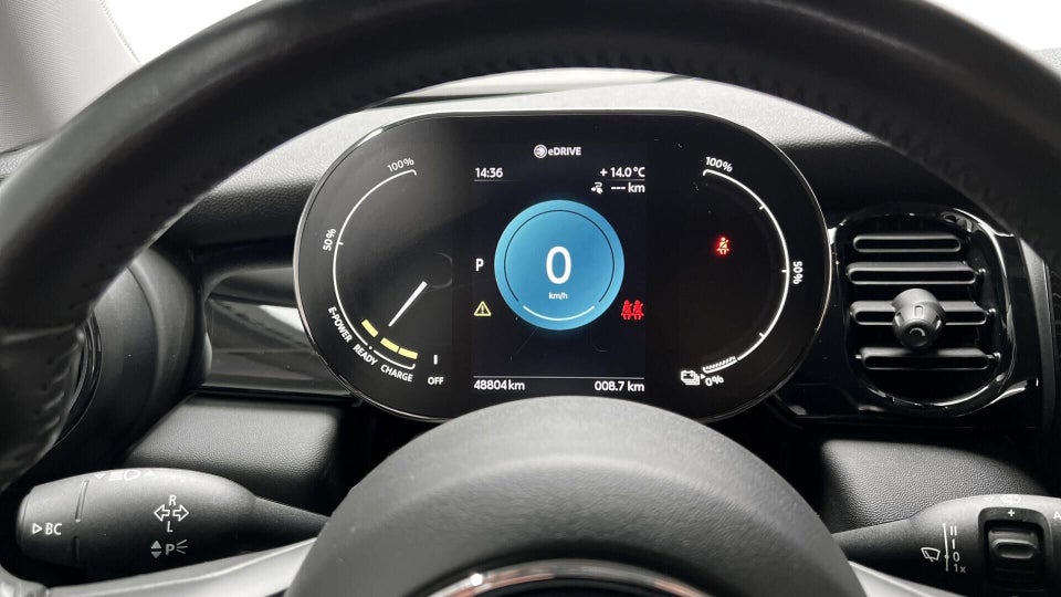 MINI Cooper SE Essential 3d