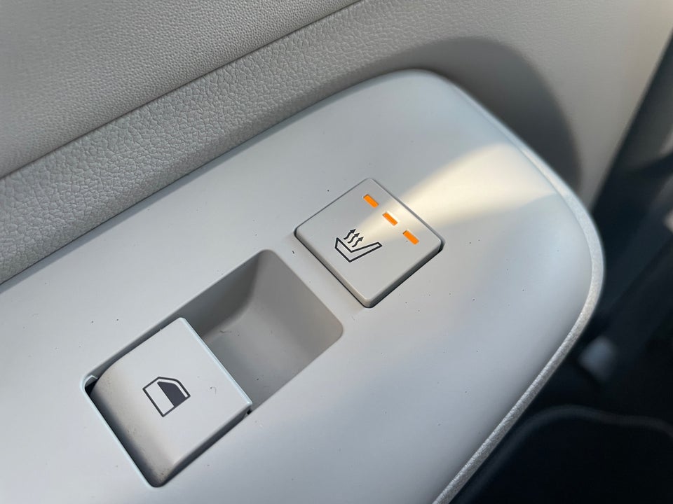 Hyundai Kona 65 EV Ultimate 5d