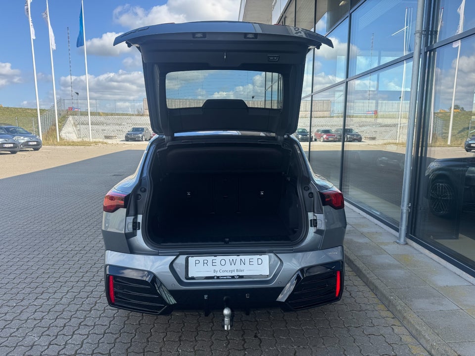 BMW iX2 eDrive20 Fully Charged M-Sport 5d