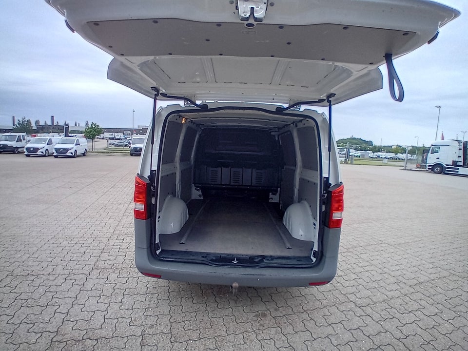 Mercedes Vito 114 2,0 CDi Kassevogn aut. K RWD