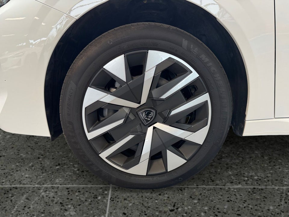 Peugeot e-208 50 Style 5d