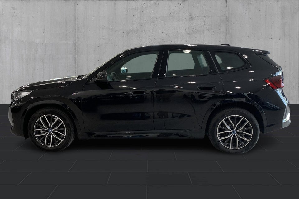 BMW iX1 eDrive20 M-Sport 5d
