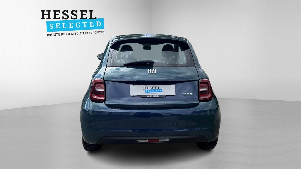 Fiat 500e 42 Icon 3d
