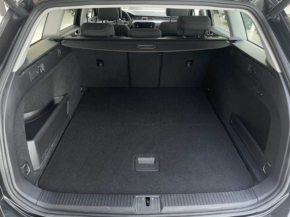 VW Passat 1,4 GTE High DSG 4d
