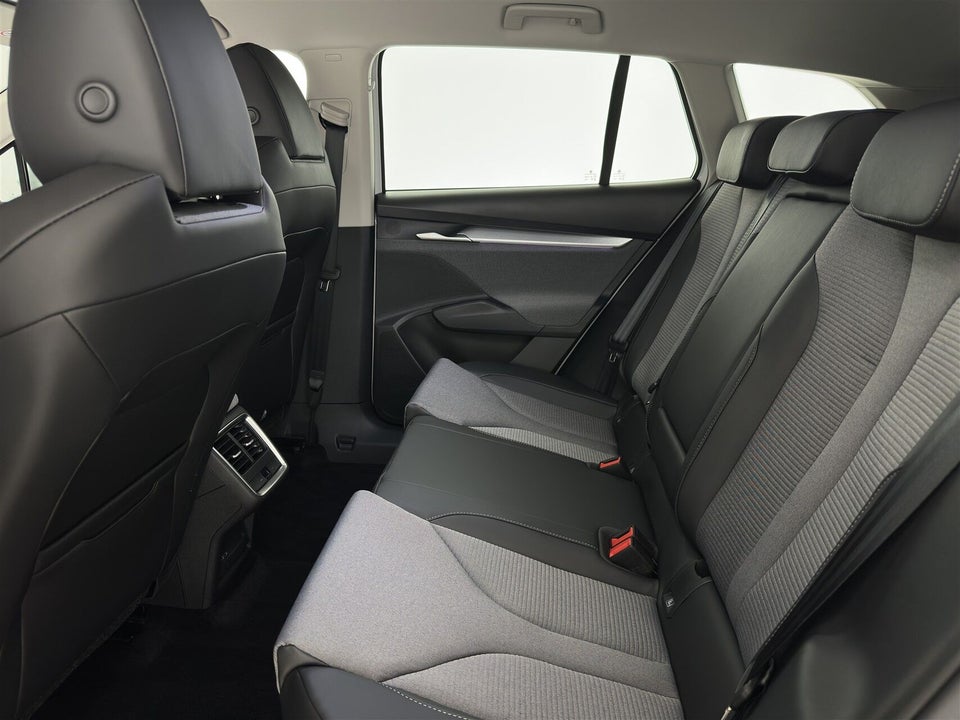 Skoda Enyaq 60 iV 5d