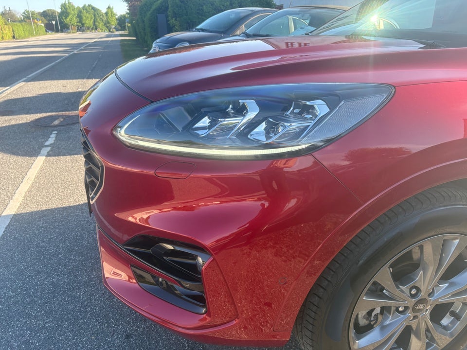 Ford Kuga 2,5 PHEV ST-Line X CVT 5d
