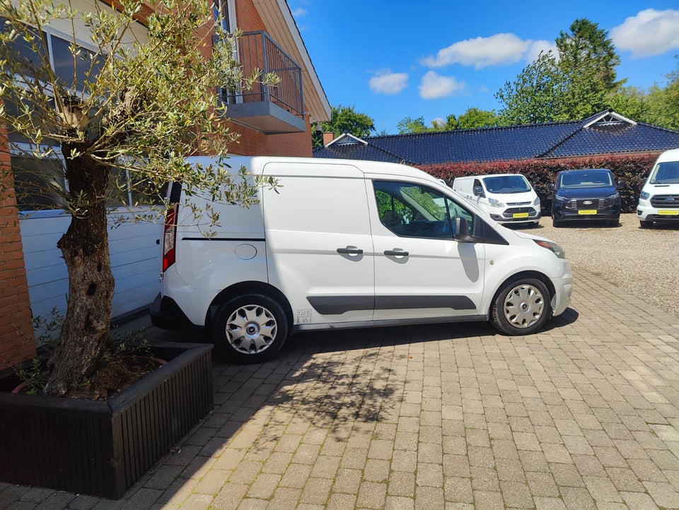 Ford Transit Connect 1,5 TDCi 120 Trend aut. kort