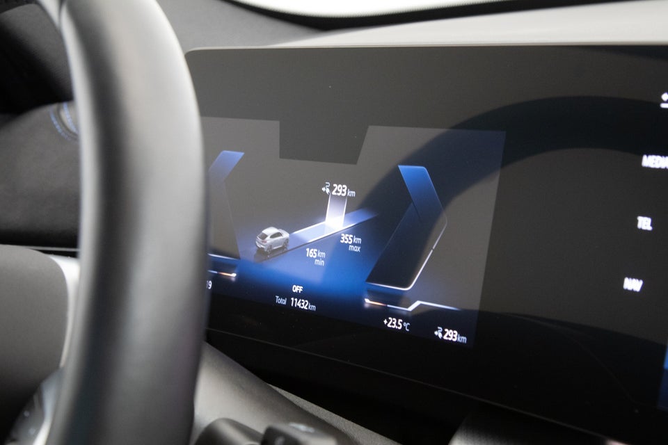 BMW iX2 eDrive20 Charged M-Sport 5d
