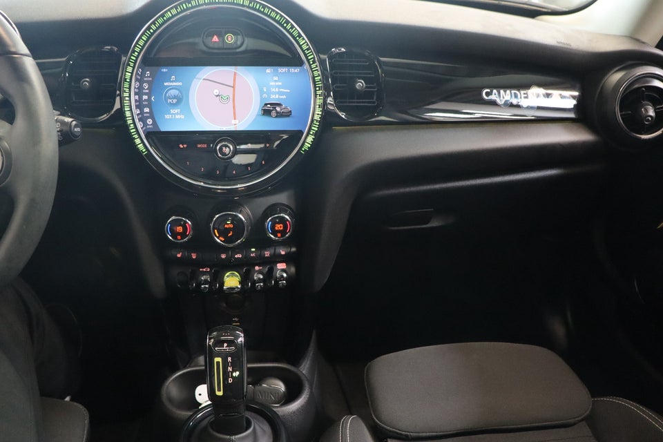 MINI Cooper SE Camden Edition 3d