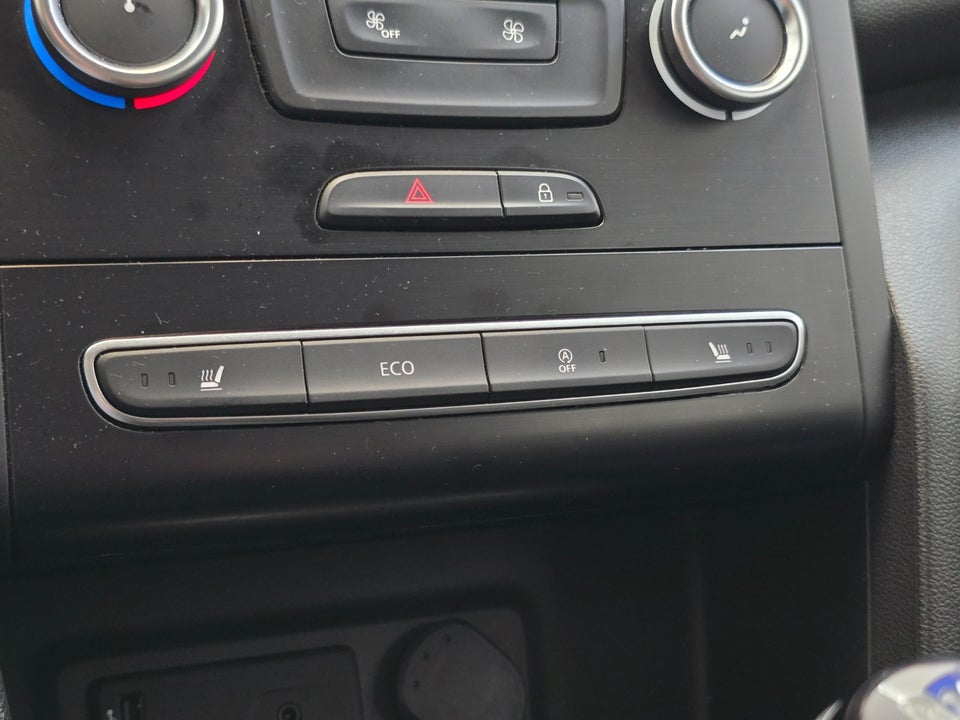 Renault Megane IV 1,2 TCe 100 Life 5d