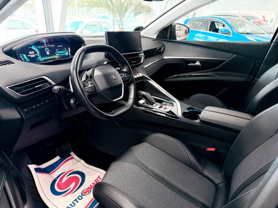 Peugeot 3008 1,6 Hybrid Allure Pack EAT8 5d