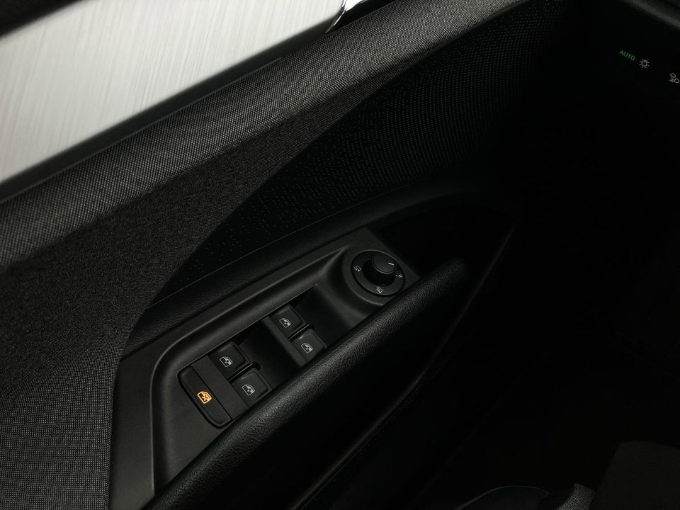 Skoda Enyaq 60 iV Loft 5d