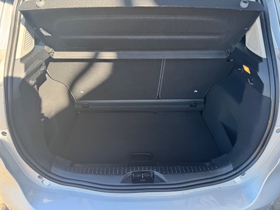 Ford B-MAX 1,0 SCTi 100 Titanium 5d