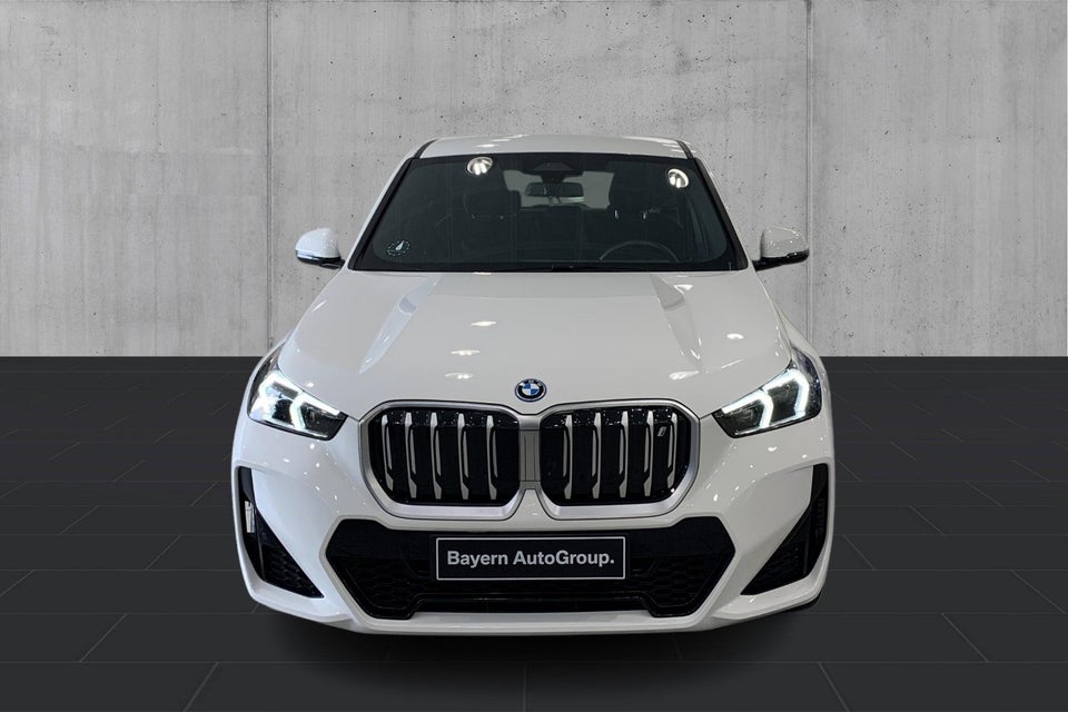 BMW iX1 xDrive30 M-Sport 5d