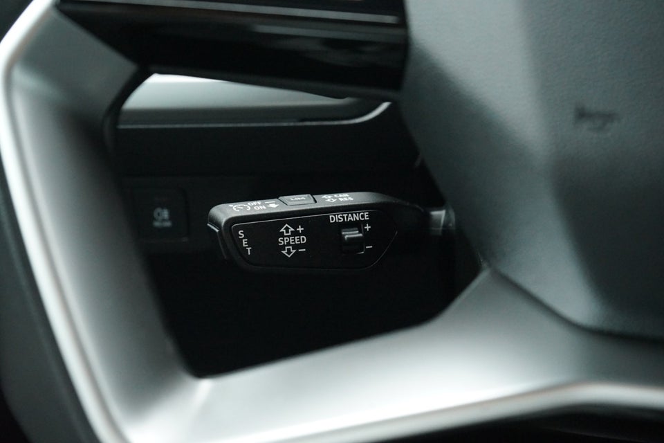 Audi Q4 e-tron 45 Advanced 5d