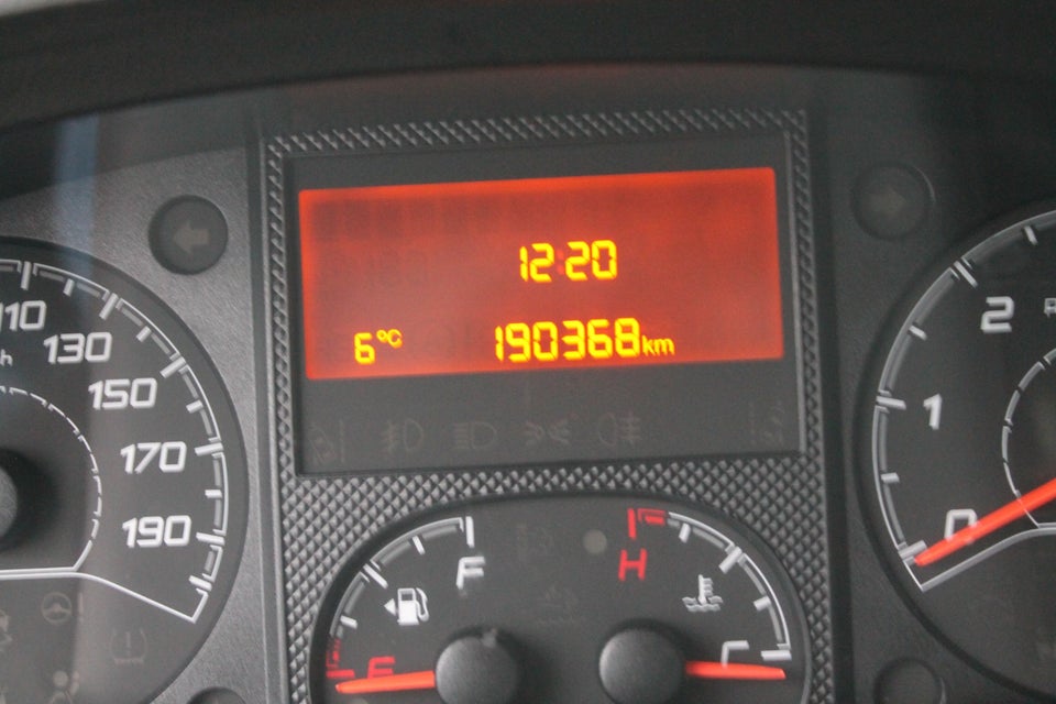 Peugeot Boxer 333 2,0 BlueHDi 130 L3H2