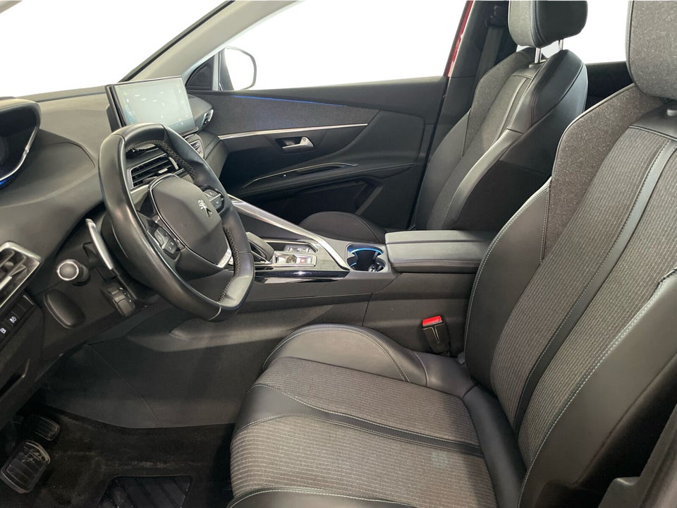 Peugeot 3008 1,6 Hybrid Allure Pack EAT8 5d