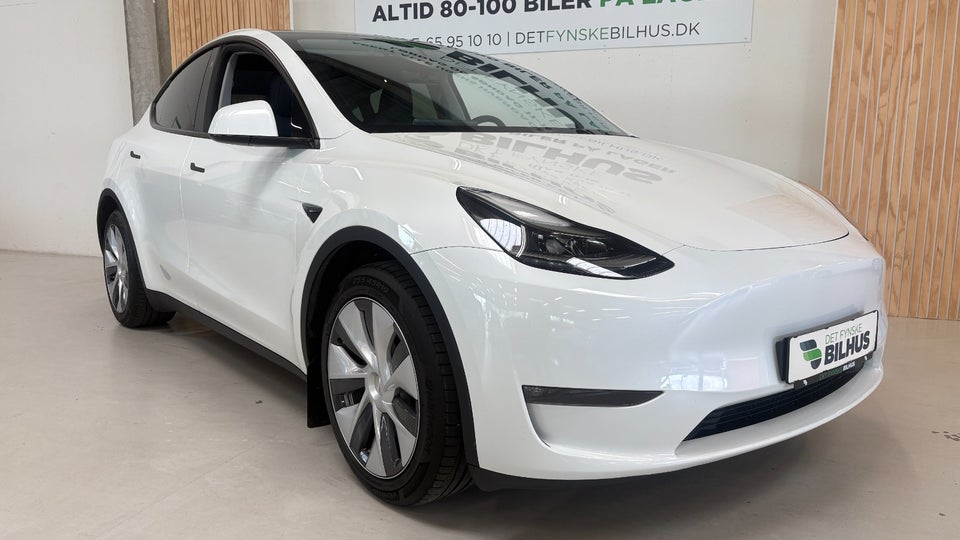 Tesla Model Y Long Range AWD 5d
