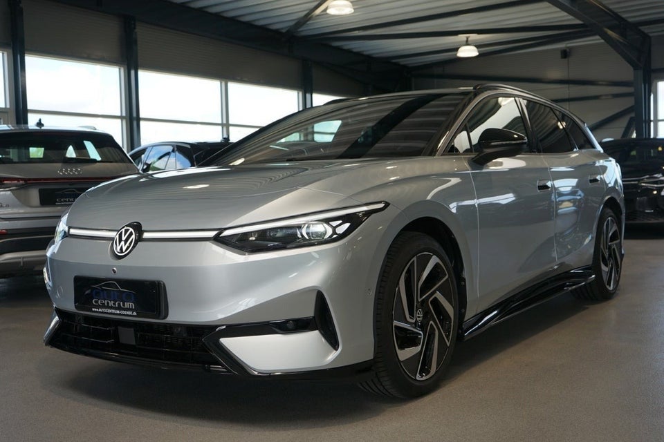 VW ID.7 86 Style S Tourer 5d