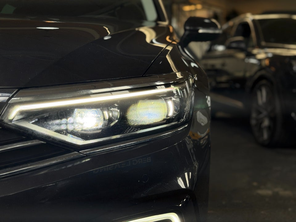 VW Passat 1,4 GTE DSG 4d