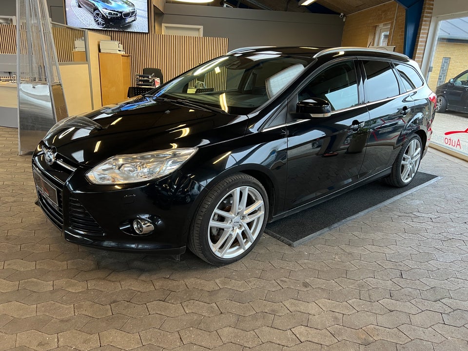 Ford Focus 1,6 SCTi 182 Titanium stc. 5d